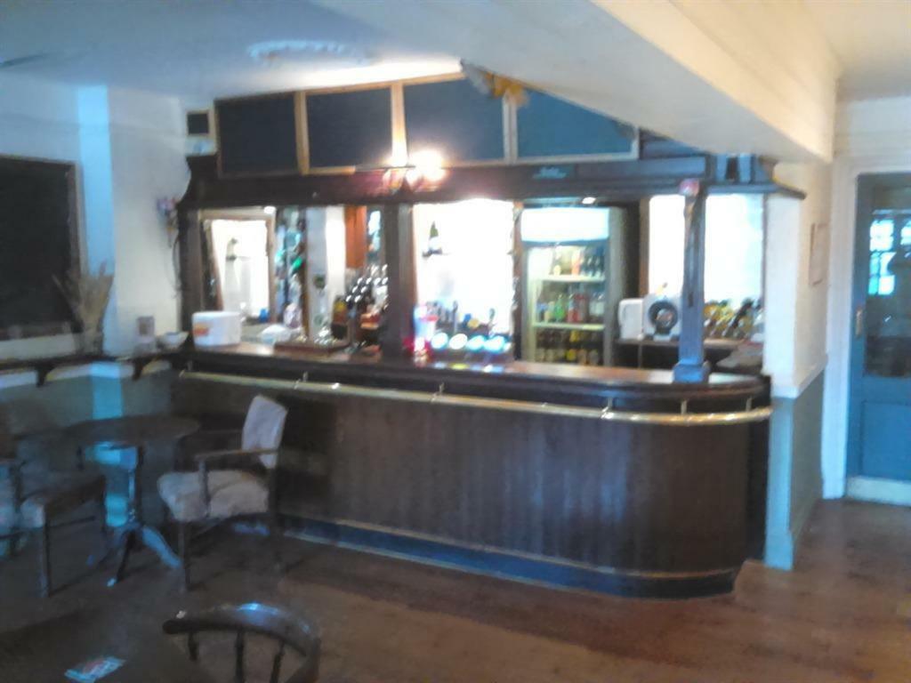 Hotel The Rose & Crown Bulford Exteriér fotografie